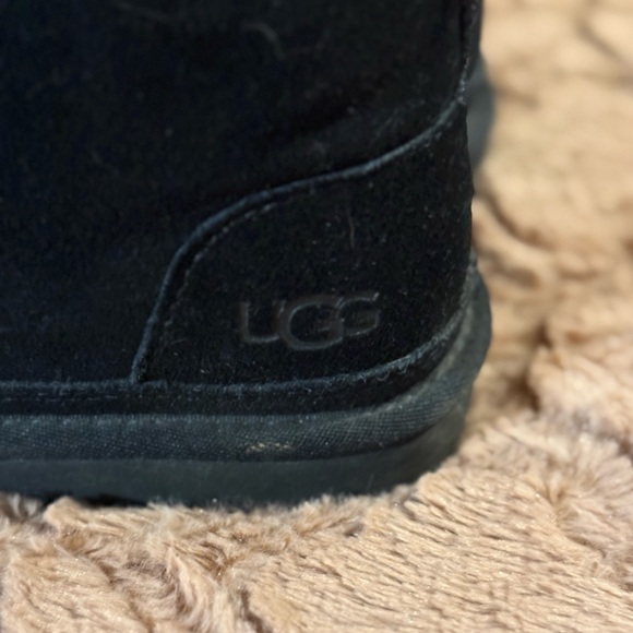 UGGs black booties size 9 - Picture 4 of 7